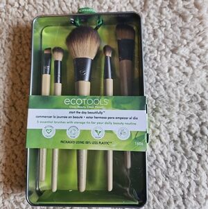 ecotools Makeup Brush Set with Light Green Handles